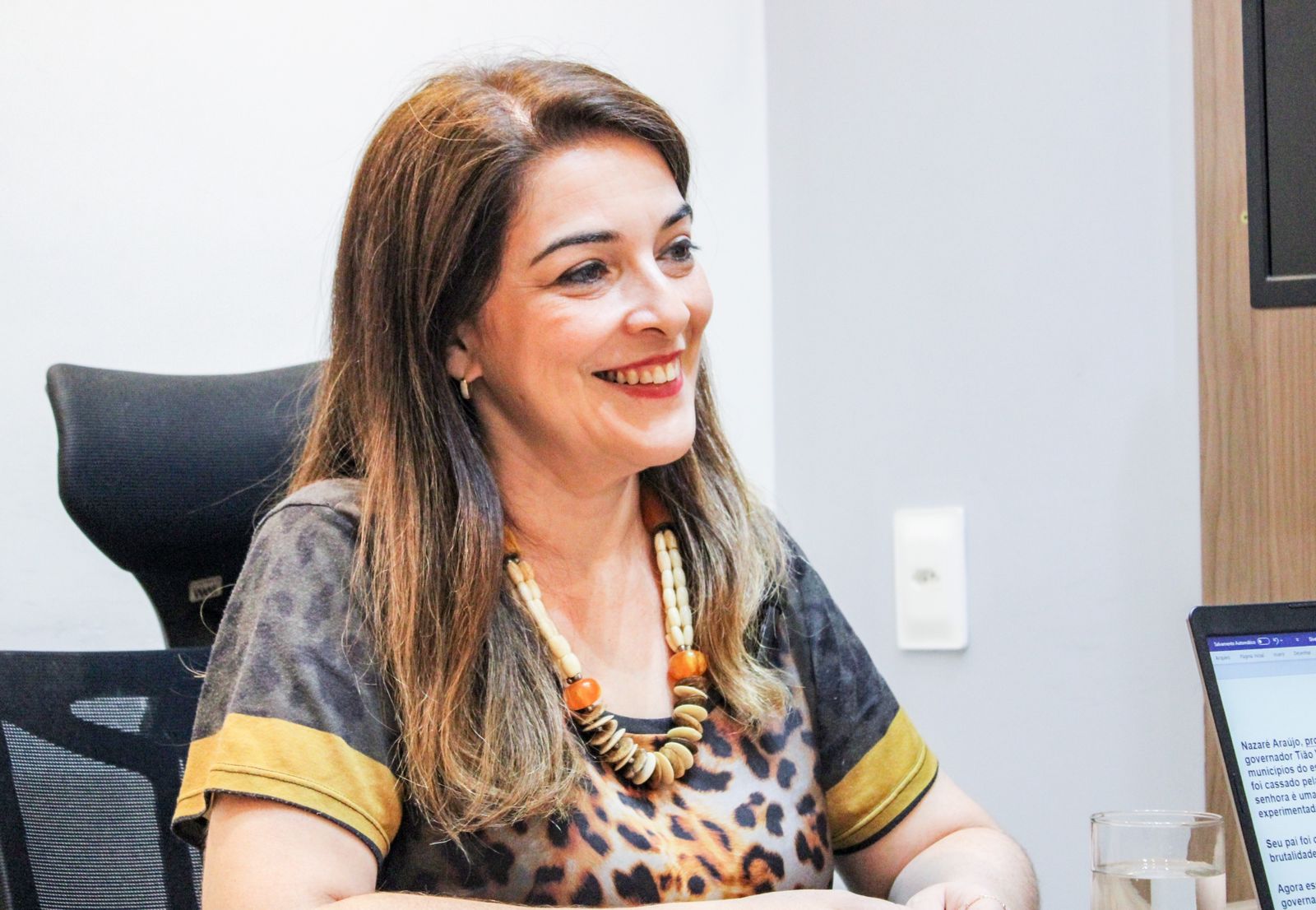 “É por essas mulheres que nós vamos colocar cada passo nessa caminhada”, declara Nazaré Araújo